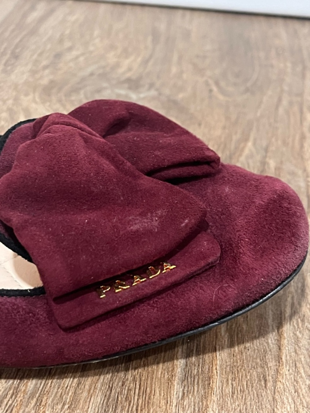 PRADA Red-burgundy-hued Suede Bow Flats/Smoking Slippers - Picture 15 of 15
